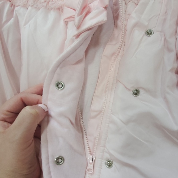 🔥 Twin Winter Jacket Flash Sale 👭 - Picture 4 of 5